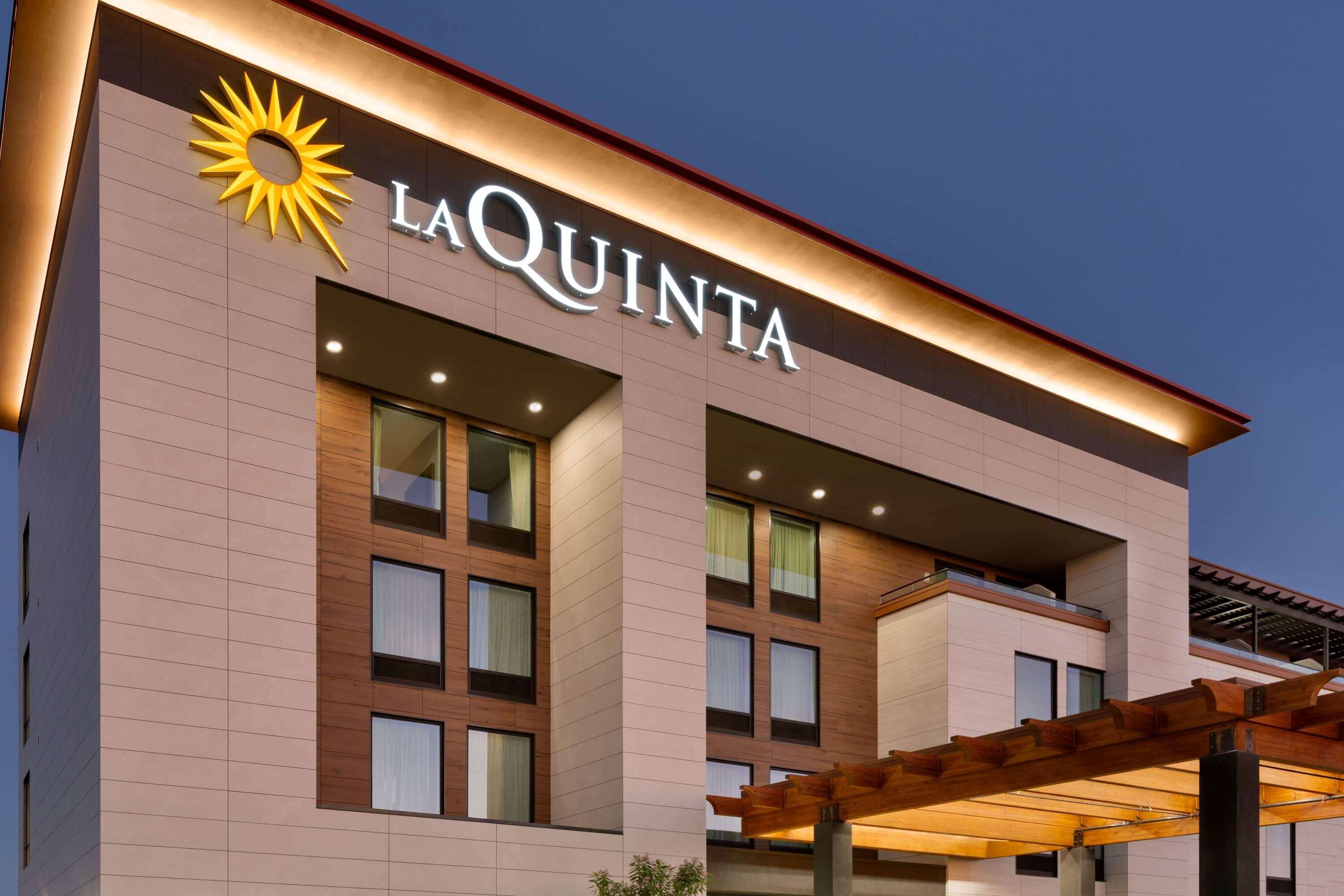 La Quinta Inn & Suites By Wyndham Santa Rosa Sonoma Ngoại thất bức ảnh